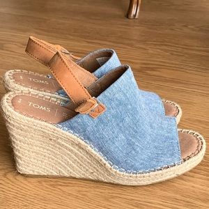 NWOT Tom’s Denim Women’s Wedges